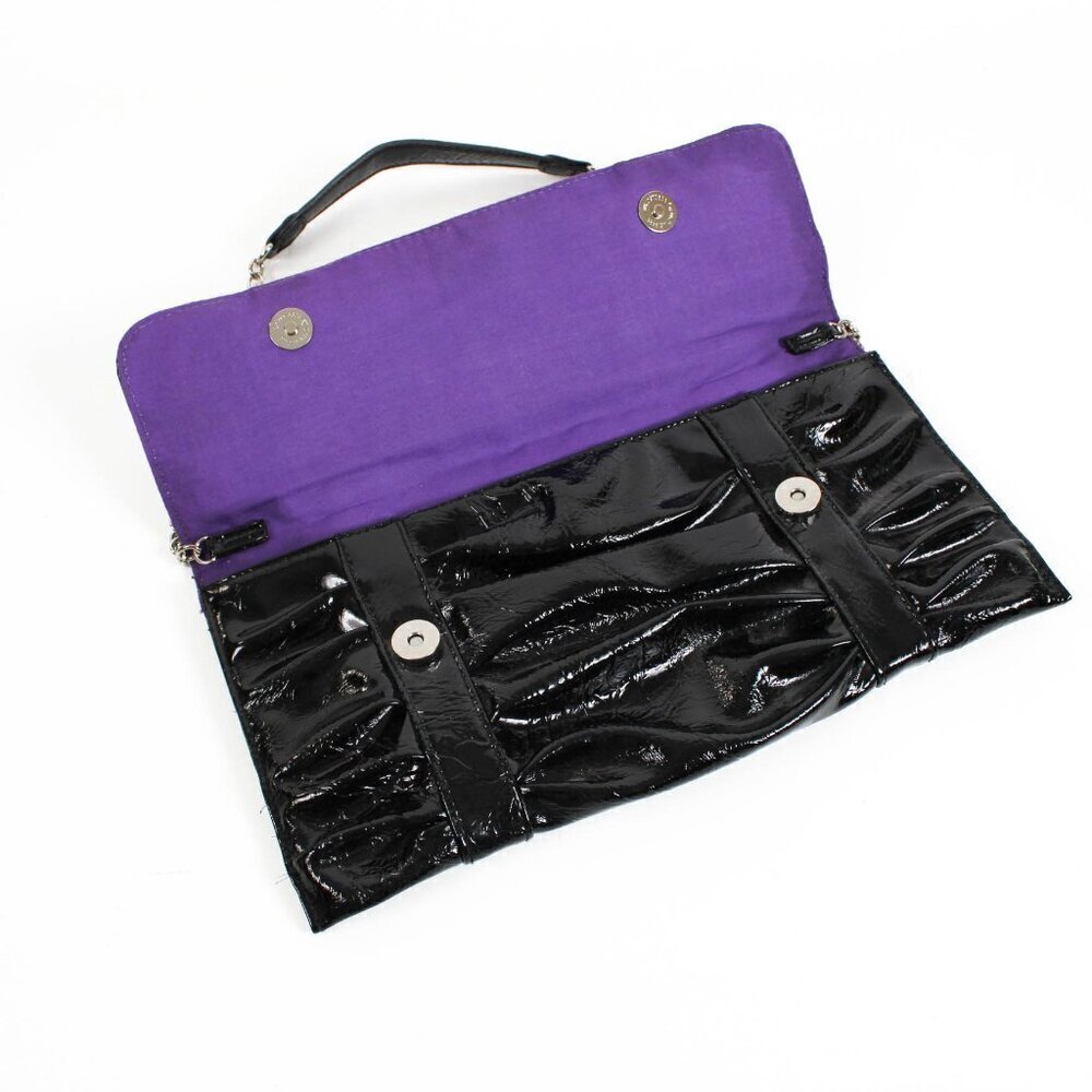 Daisy Fuentes Black Patent Leather Clutch Shoulder Bag Chain Strap Purple Lining - Picture 6 of 10